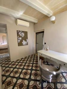 Traditional farmhouse with spectacular sea views