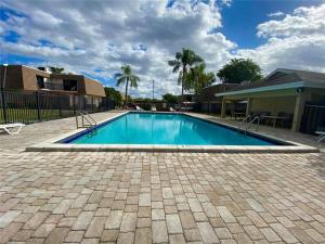 Townhouse with a Private Patio