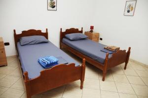 Sunny 2 BR Near City Center