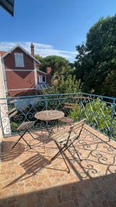 Grand Appartement dans une Maison