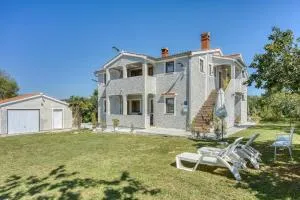 Apartments Finka - Pribetici