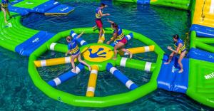 Maisons de vacances Gite Les Eaux du Moulin piscine chauffee et jacuzzi : photos des chambres