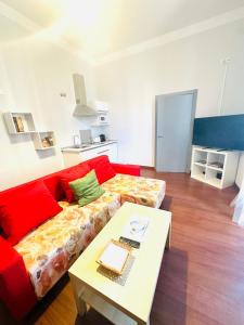 Apartamentos Templo Diana -Vistas Históricas-