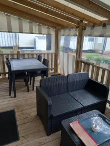 Campings Mobil Home 2 chambres avec terrasse : photos des chambres