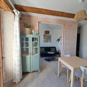 Appartements Chez Christine Et Fabrice : photos des chambres