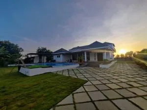 V R Farms Exotic Villa - Venkatāpur