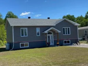 Nature's Retreat - Earlton