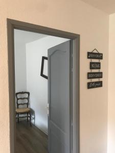 Appartements Le gite 3 - Le Chateau du Lichtenberg : photos des chambres