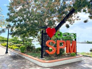 Beautiful and peaceful 2-bedroom family condo