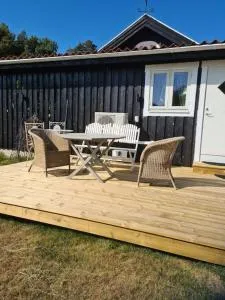 Förtjusande gästhus med parkering - Hällevadsholm