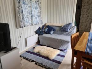 Förtjusande gästhus med parkering