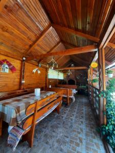 Casa ALINA ȘI ANDREEA