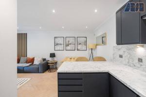 Modern Edinburgh 2 Bed Residence