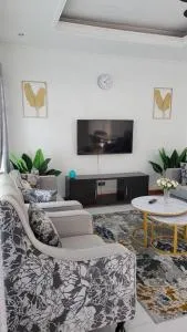 Emat Guesthouse - Chilasa