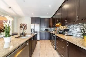 4br Near Hilton Falls - Kelso - Gazebo, Workspace - Milton