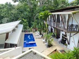 Ballena Dorada Lodge - Ballena