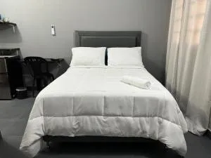 Habitación en el centro asunción solo efectivo guaranies - Clorinda