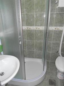Studio Apartmani UZOR