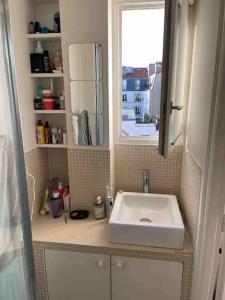 Cute 1-bed flat near Opéra, Montmartre,Martyrs St
