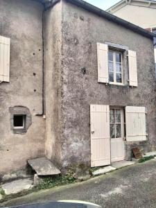 Appartements Agreable maison au centre de La Salvetat sur Agout : photos des chambres