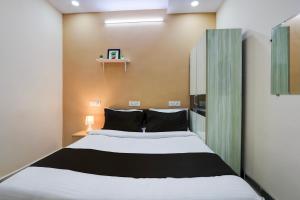 Super Collection O Sri Balaji Luxury rooms