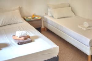 Hotels Hotel La Voile Bleue : photos des chambres