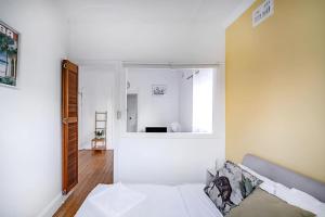 Sunnyside Up Local Living by Bondi Beach