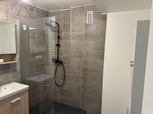 Charmant T2 à Maisons Alfort - Tout meublé neuf