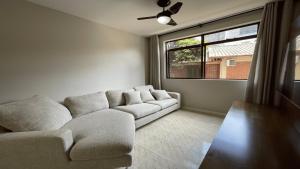 Apê Completo, AC, Wi-Fi | 450m Praia Canasvieiras