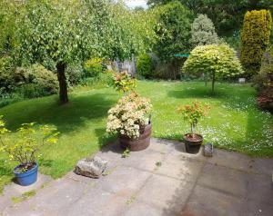 21KR Bed and Breakfast, close to beach, town centre and golf