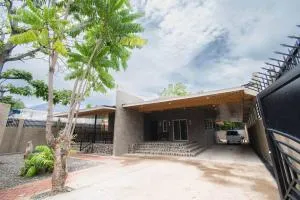 GAVs Abode - Dumaguete