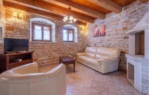 Gorgeous Apartment In Pazin With Wifi 