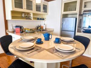 Luxe Apartment in Nimman- Cable TV & Fibre Internet