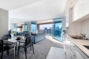 2 Bedroom Apartment Close To The Beach