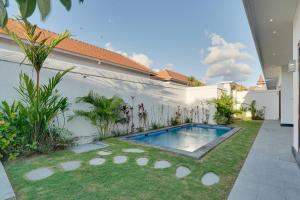Villa Polo - Padonan near Canggu with Private Pool