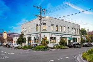 North Port Hotel - Boutique Accommodation - Sandridge