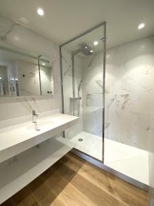Hotels Brit Hotel Piscine & Spa - Fougeres : photos des chambres