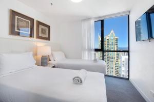 Rhapsody Stunning Ocean Views Apartment - CoastHM