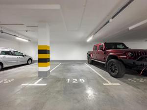 Klimeckiego Luxury Apartments 215