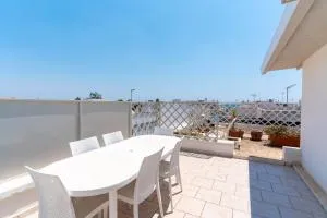 primo piano vista mare 401 - 乌真托