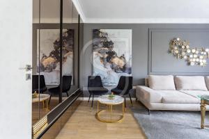 Emerald by Kristal Collection