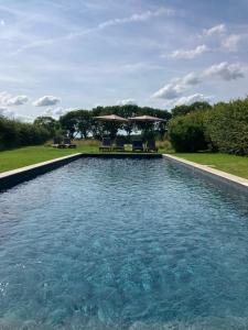 Maisons d'hotes Chambres d'hotes La Massonniere avec grand jardin - ideal familles, groupes et sejour nature - Sarthe : photos des chambres