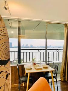 Mhouse 127 waterfront 2