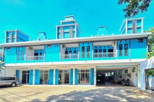 Urbanview The Halona near Jawa Timur Park 4