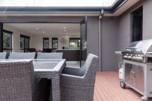 Perfect for groups and large families - Sleeps 12