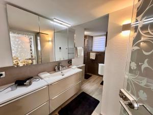 Hotels Hotel Le Manoir : photos des chambres