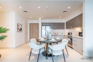 Captivating 2BR Apartment in Park Ridge Tower C , Dubai Hills Estate by Deluxe Holiday Homes