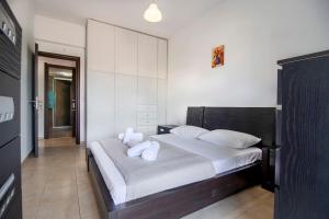 Family Home next to City Hall