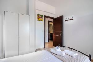 Family Home next to City Hall