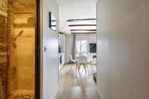 Paris - Cosy Duplex près des Champs Elysées